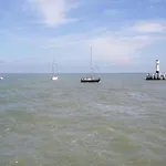 Lejlighed By The Sea In Belgium With Access Oostduinkerke