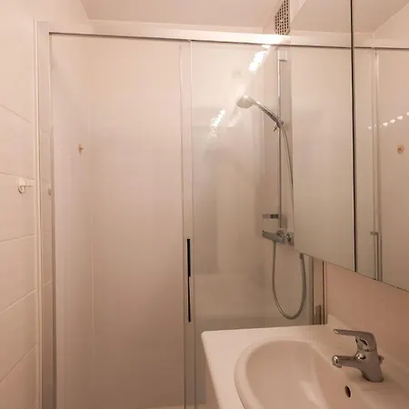 Appartement By The Sea In Belgium With Access *