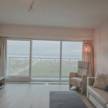 West31 With Beautiful Sea Views * Oostduinkerke