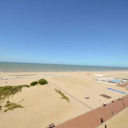 By The Sea In Belgium With Access Appartement *
