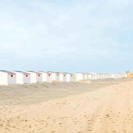 By The Sea In Belgium With Access Appartement *