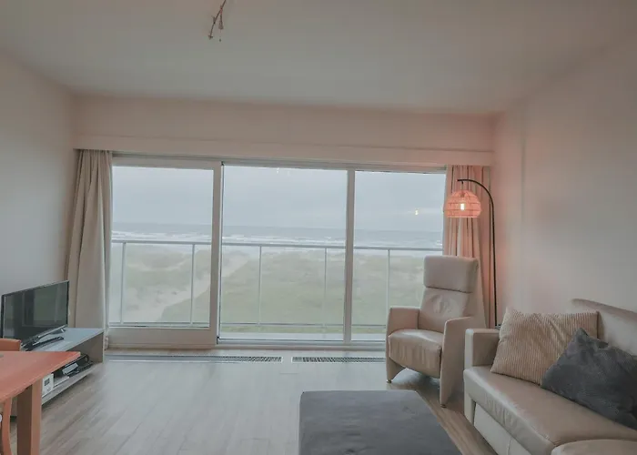 By The Sea In Belgium With Access * Oostduinkerke