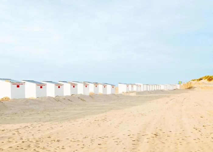 By The Sea In Belgium With Access Appartamento *