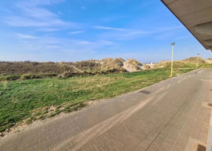 By The Sea In Belgium With Access Appartamento *