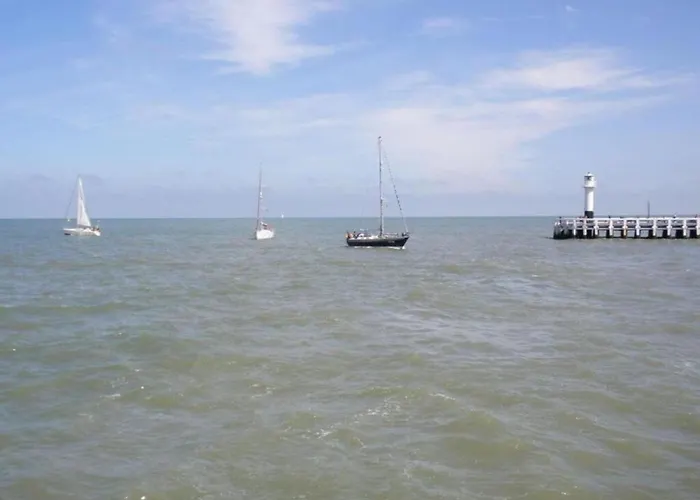 Appartamento By The Sea In Belgium With Access Oostduinkerke